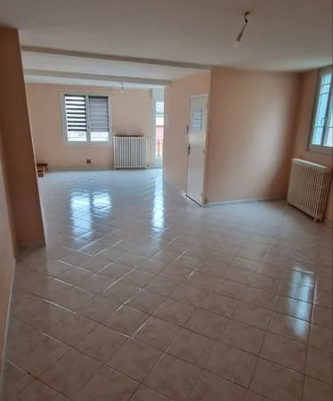 A louer maison Cournon