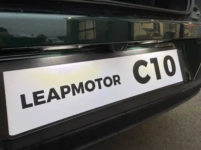 Leapmotor C10 69.9 kwh - 160 kw rwd — photo 96