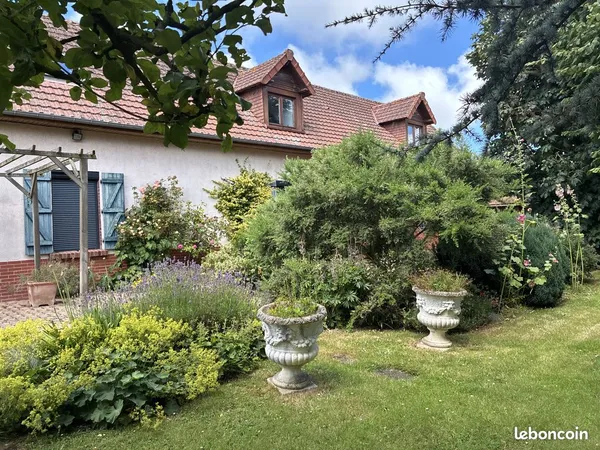 Propriété 7 pièces 205 m²