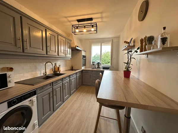 Appartement 4 pièces 81 m²
