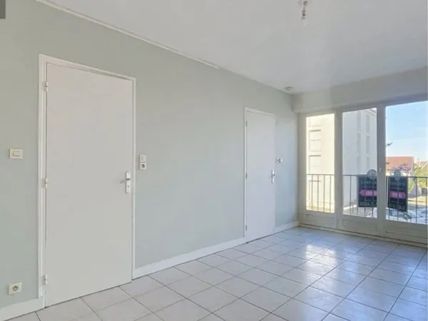 À vendre F1