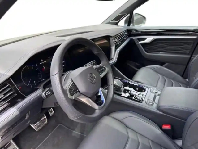 Volkswagen Touareg 3.0 v6 ehybrid 462 ch tiptronic 8 4motion r — photo 19