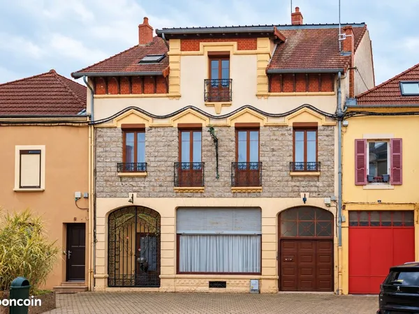 Maison de ville 6 pièces 162 m²