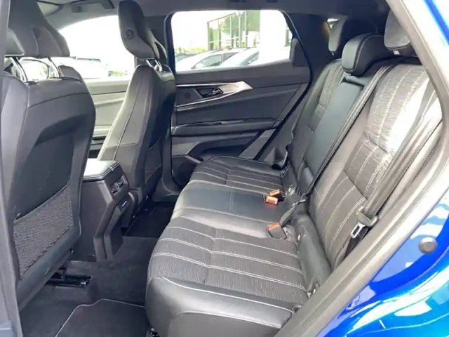 Renault Austral mild hybrid 160 auto — photo 12