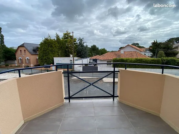Studio 1 pièce 20 m²