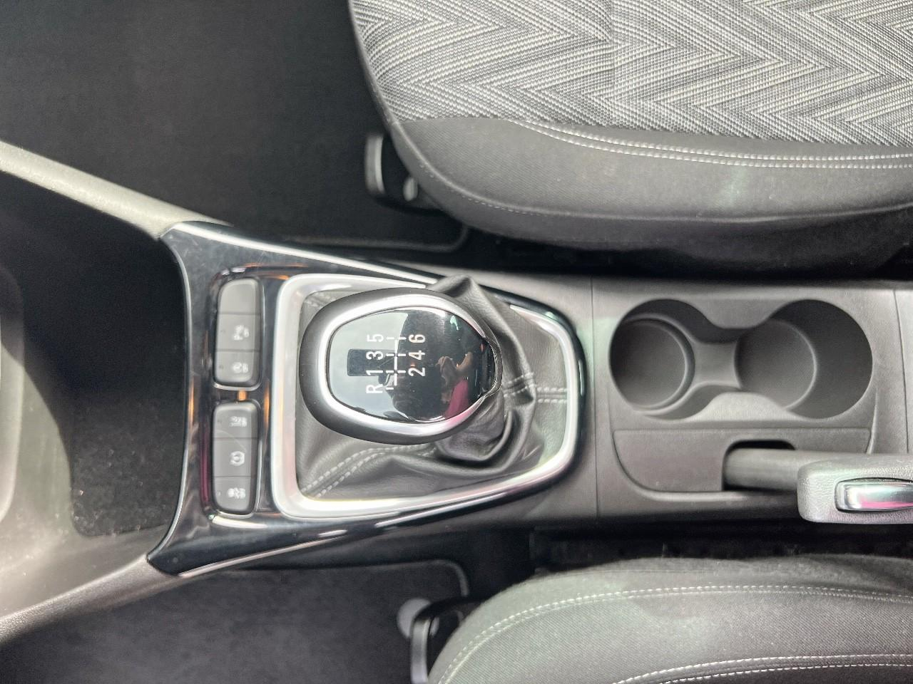 Opel Crossland x 1.2 turbo 110 ch business elegance — photo 16