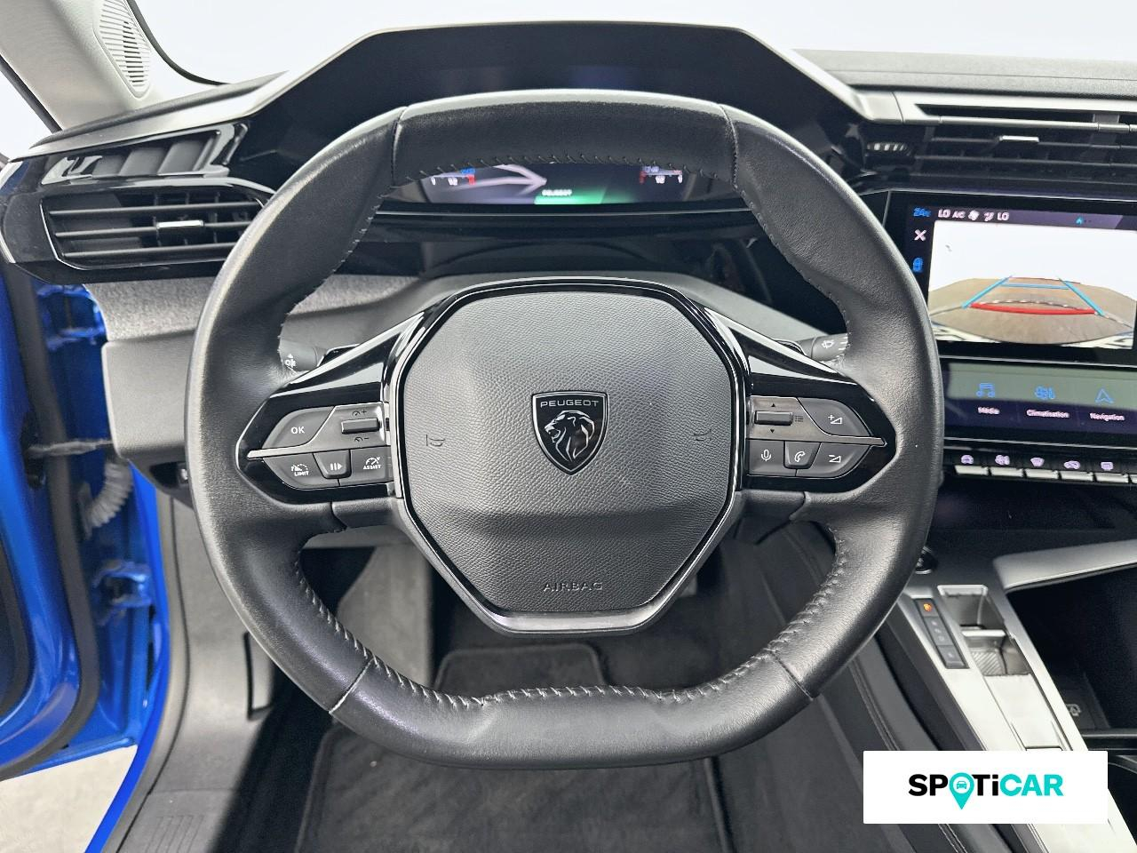 Peugeot 308 phev 180ch allure e-eat8 — photo 12