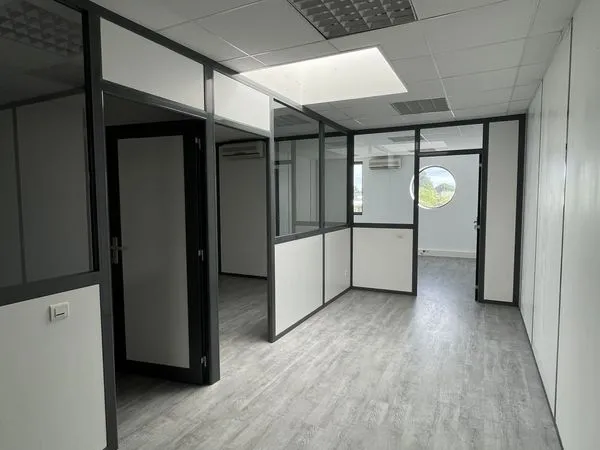 Bureaux 72 m² Valence