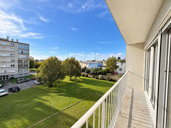 Appartement 4 pièces 77 m²