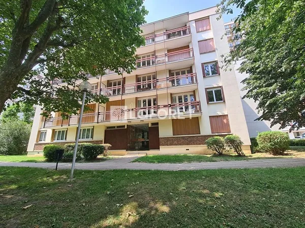 Appartement Saint Ouen L Aumone 5 pièce(s) 95 m2