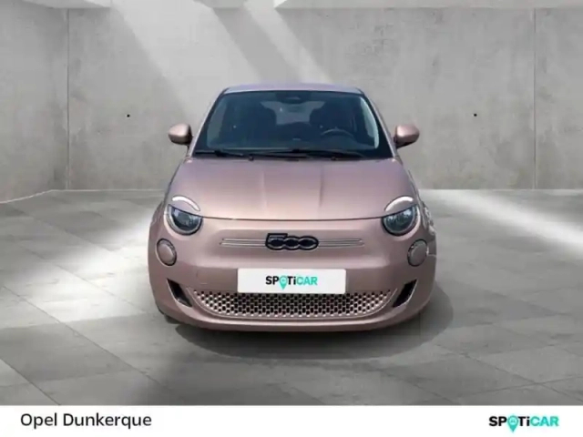 Fiat 500 e 95ch action — photo 2