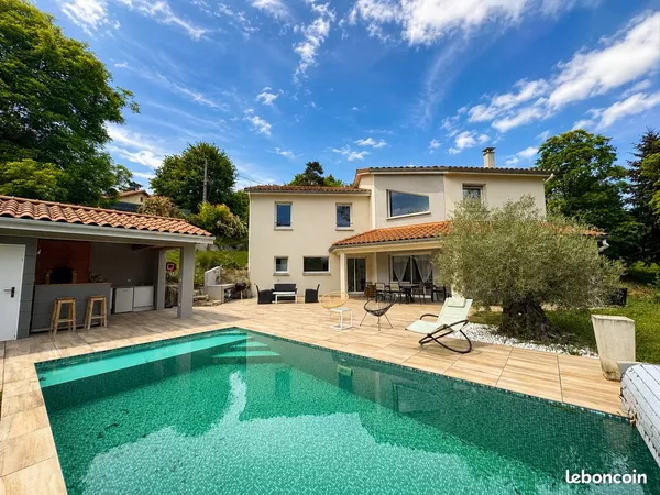 Maison 5 pièces 165 m²