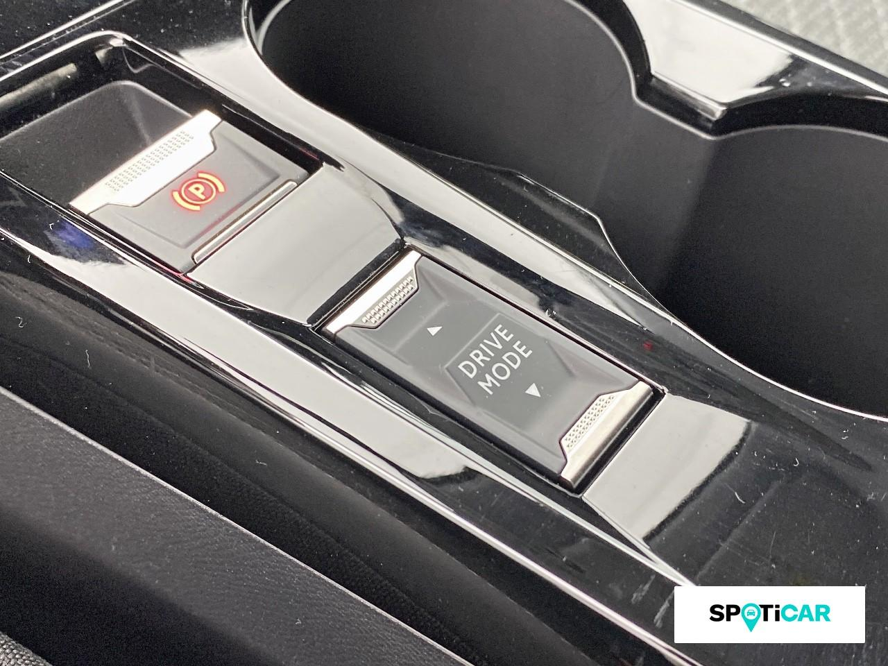 Peugeot 208 e-208 136ch 50 kwh allure — photo 19