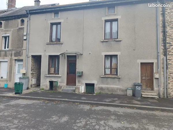 Maison bord de meuse