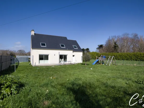 Volumes généreux et accueil chaleureux : La maison qui vous at