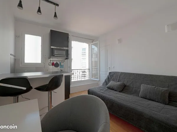 Studio 1 pièce 16 m²