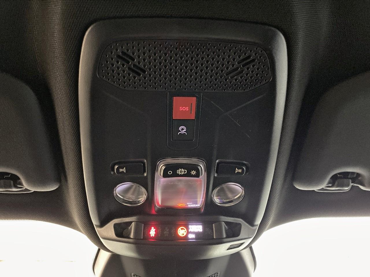 Peugeot 2008 hybrid 145 ch e-dcs6 allure — photo 18