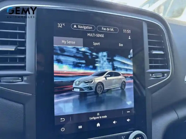 Renault Megane mégane iv berline blue dci 115 edc - 20 — photo 23