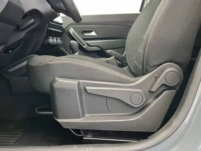 Dacia Duster tce 150 4x2 edc — photo 29