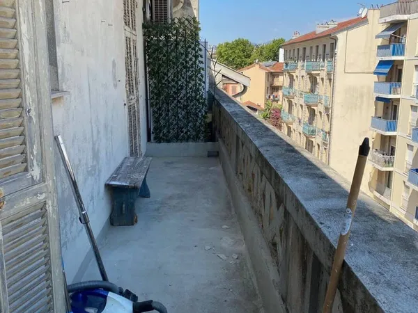 Studio 1 pièce 23 m²