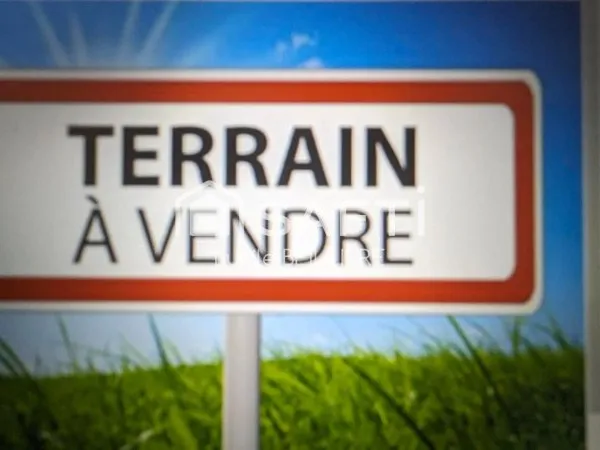 A SAINTE-AULDES TERRAIN A BATIR DE 234 m2
