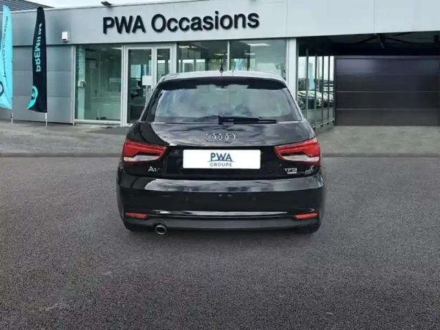 Audi A1 sportback 1.0 tfsi 95ch ultra midnight series s tronic 7 — photo 5