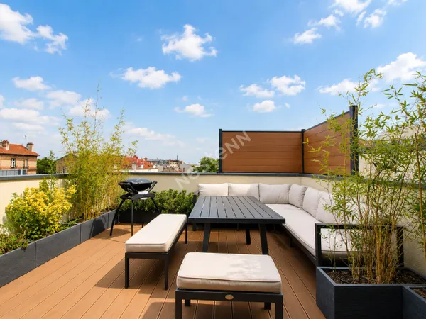 Superbe triplex familial rénové avec terrasse et vue Tour Eiffel - Suresnes Carnot
