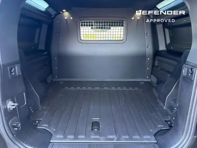 Land Rover Defender 90 3.0 d200 hard top s — photo 10