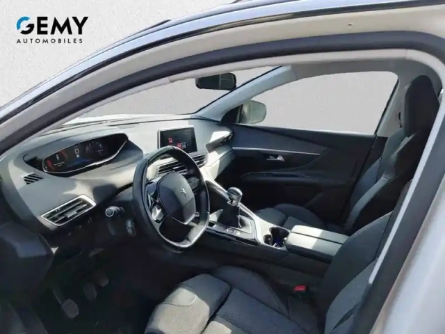 Peugeot 3008 puretech 130ch s&amp;s bvm6 — photo 9