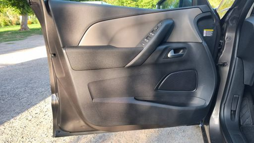 Citroen C4 Picasso 1.2 PureTech 130 - Feel – 2016 – 107119 km – Essence – Boîte Manuelle — photo 24