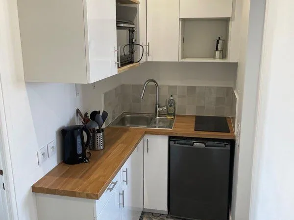 Location meublée 2 pièces 29 m² Vincennes