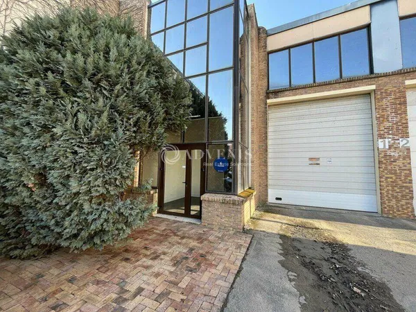 Local d'activité 277 m²