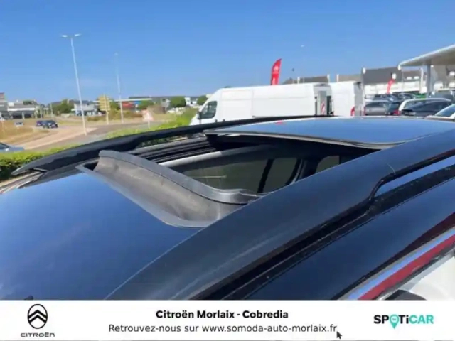 Citroën C5 Aircross hybrid rechargeable 225ch shine pack ë-eat8 — photo 15