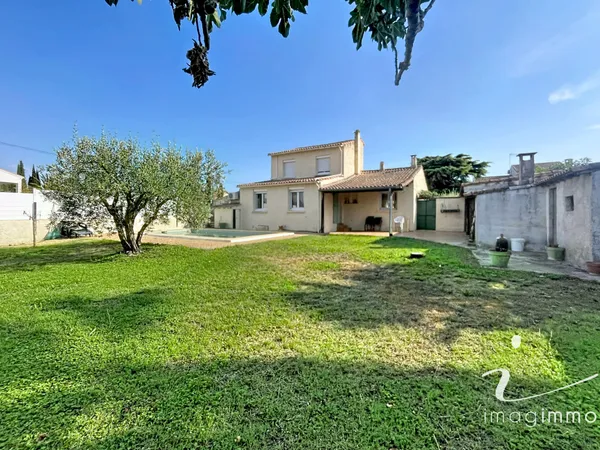 Maison familiale T5 avec piscine et grand jardin à Baillargu