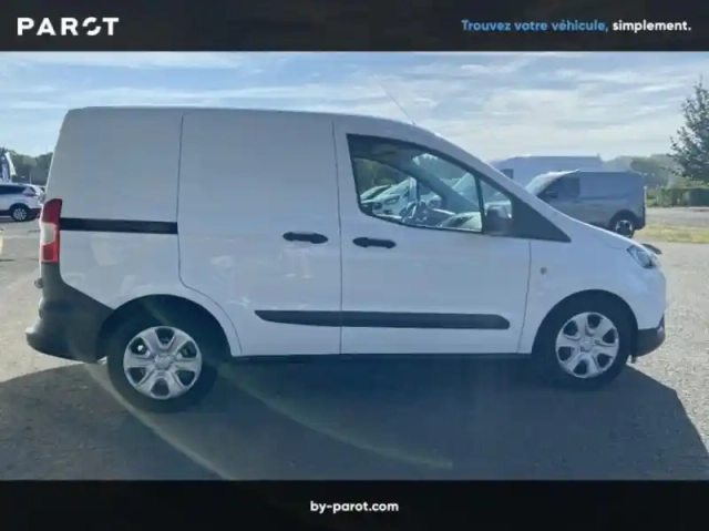Ford Transit Courier fourgonnette 1.0e 100ch stop&amp;start trend — photo 26