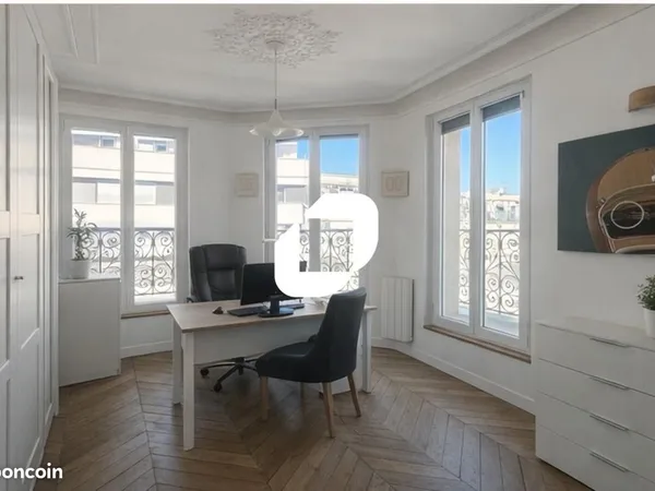 Bureau 54 m²