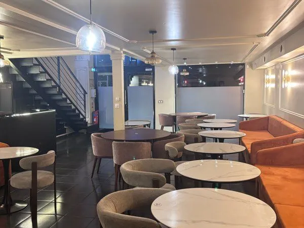 RESTAURANT / CHICHA - LYON 7e - 180 m² - PRÊT À TRAVAILLER