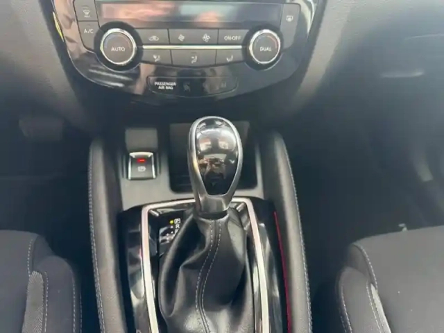Nissan Qashqai 1.7 dci 150ch n-connecta intelligent 4x4 xtronic 2019 — photo 31