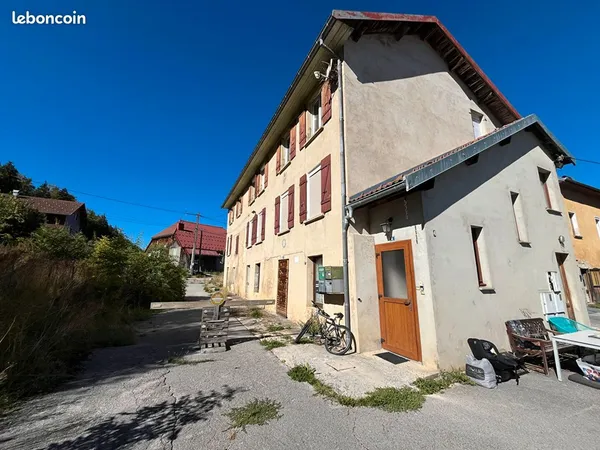 Appartement 5 pièces 158 m²