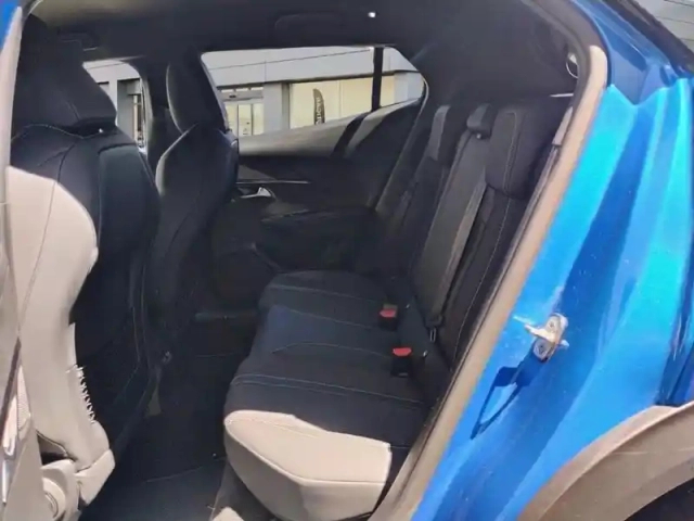Peugeot 2008 puretech 130 s&amp;s eat8 gt — photo 23