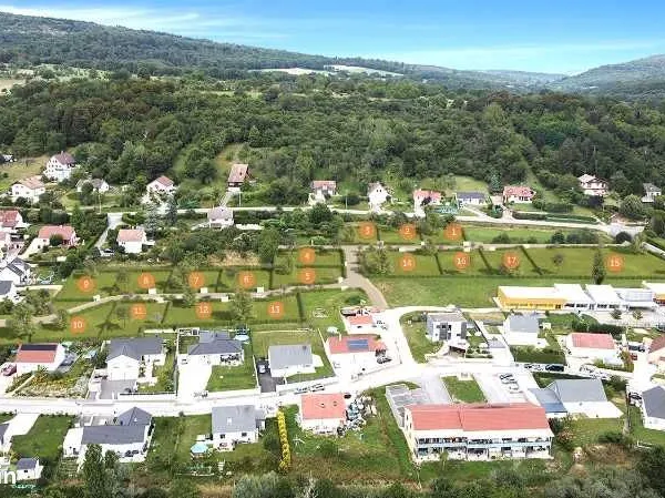 Terrain 664 m² Amagney
