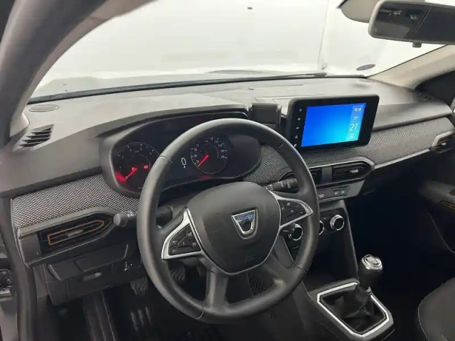 Dacia Sandero tce 90 - 22 — photo 20
