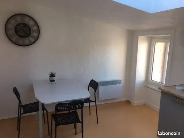 Studio 1 pièce 26 m²