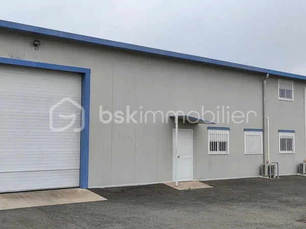 Local commercial 450 m²