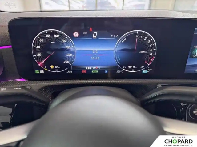 Mercedes Cla shooting brake 250 e hybrid eq 8g-dct — photo 17