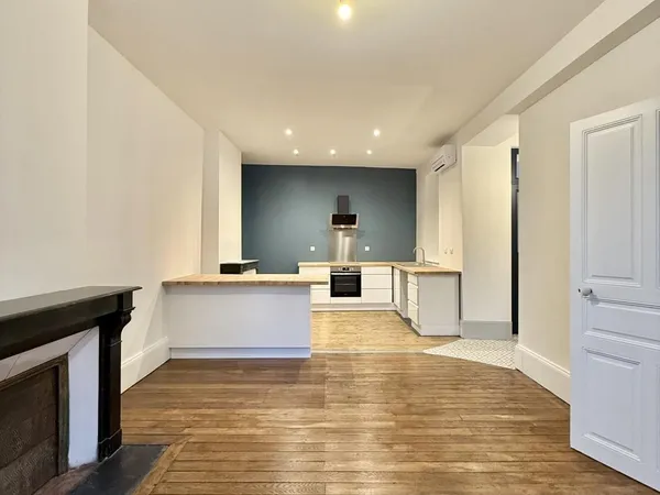Maison 5 pièces 151 m²