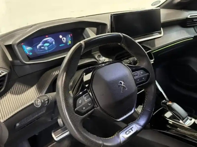 Peugeot 208 e- 136ch gt line — photo 22