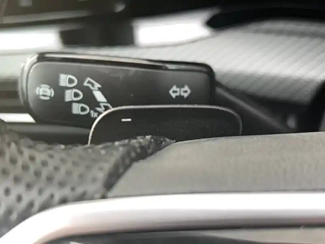 Volkswagen Golf 2.0 tdi scr 150 dsg7 — photo 62