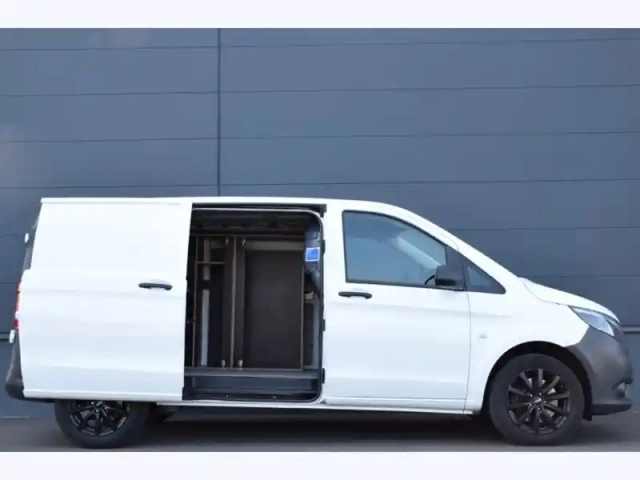 Mercedes Vito 114 cdi 4x4 fourgon compact — photo 17