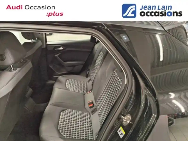 Audi A1 citycarver 35 tfsi 150 ch s tronic 7 — photo 17